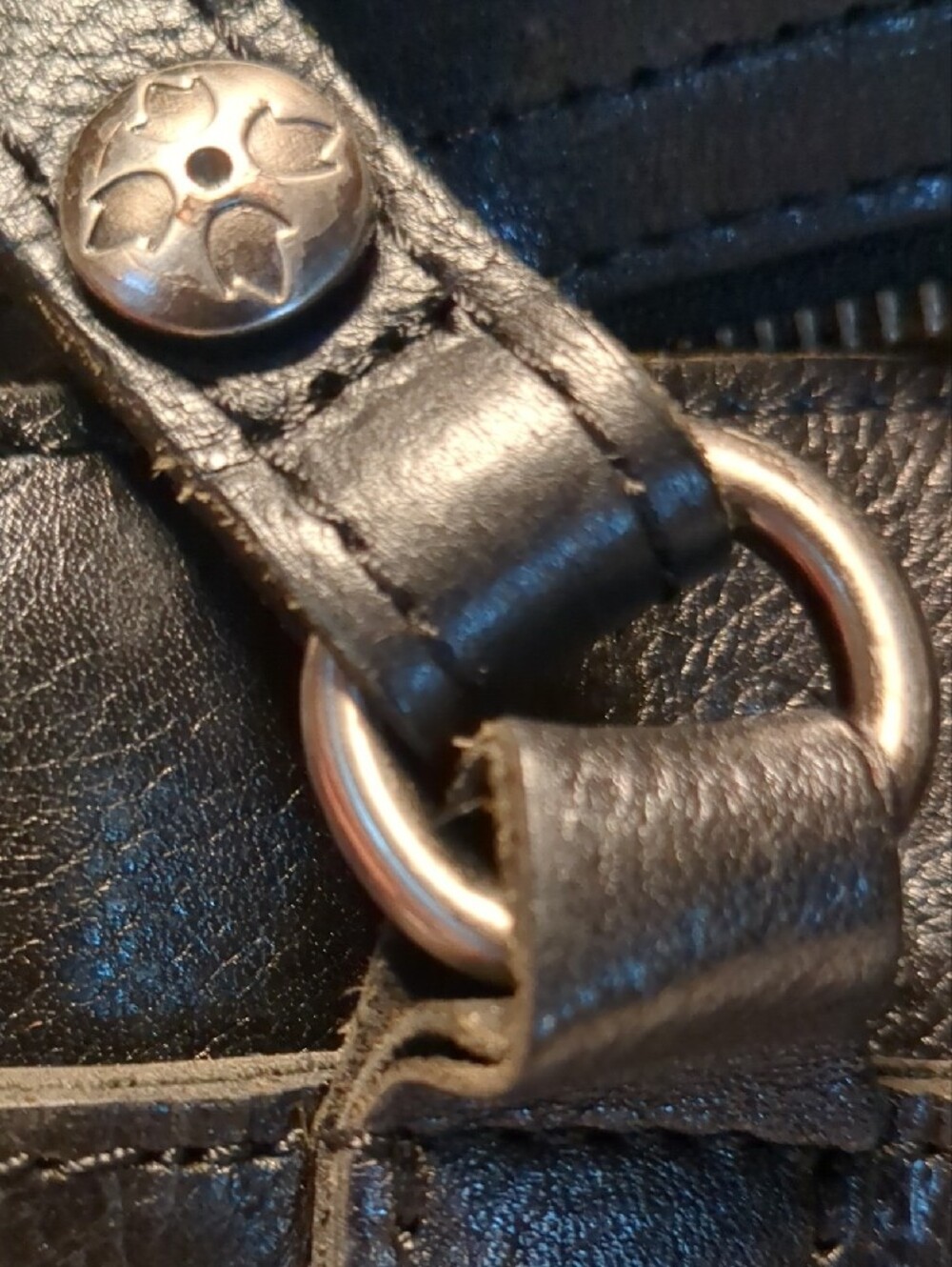 Patricia Nash Classic Black Leather Embossed Tote Bag. - Picture 8 of 12